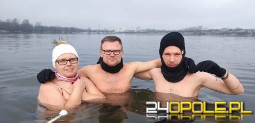 Kąpielisko Bolko przyciąga coraz więcej morsujących