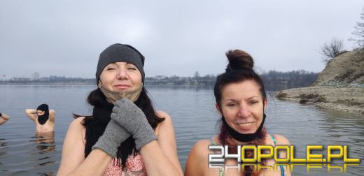 Kąpielisko Bolko przyciąga coraz więcej morsujących