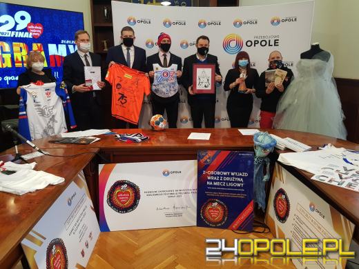 Lawina darów na WOŚP od przedstawicieli Urzędu Miasta Opola 