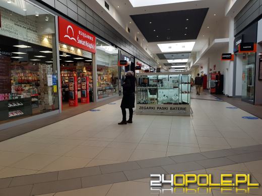 Sklepy w galeriach otwarte. Opolanie ruszyli na zakupy