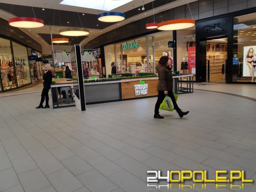 Sklepy w galeriach otwarte. Opolanie ruszyli na zakupy