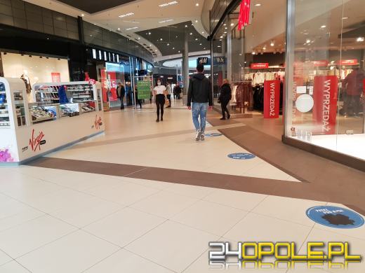 Sklepy w galeriach otwarte. Opolanie ruszyli na zakupy