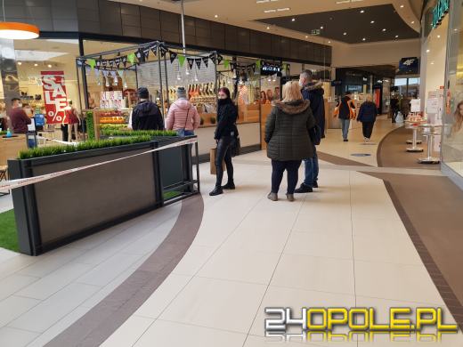 Sklepy w galeriach otwarte. Opolanie ruszyli na zakupy