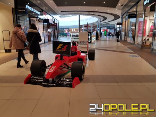 Sklepy w galeriach otwarte. Opolanie ruszyli na zakupy