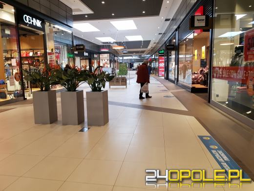 Sklepy w galeriach otwarte. Opolanie ruszyli na zakupy