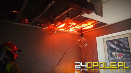 Pożar domu w Bielicach. Czteroosobowa rodzina została bez dachu nad głową