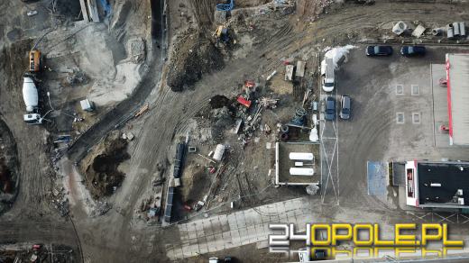 Ogrom pracy przy budowie Centrum Przesiadkowego Opole Wschodnie. Widać efekty