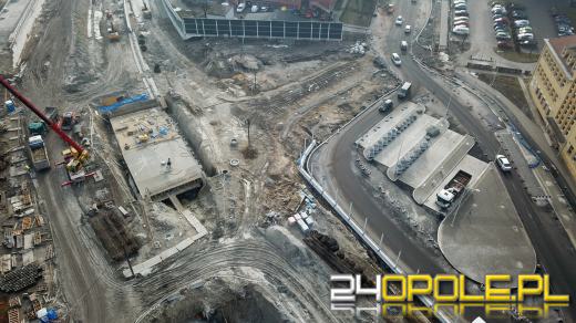 Ogrom pracy przy budowie Centrum Przesiadkowego Opole Wschodnie. Widać efekty