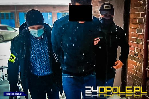 Akcja CBŚP w powiecie nyskim. Znaleziono 150 kg haszyszu