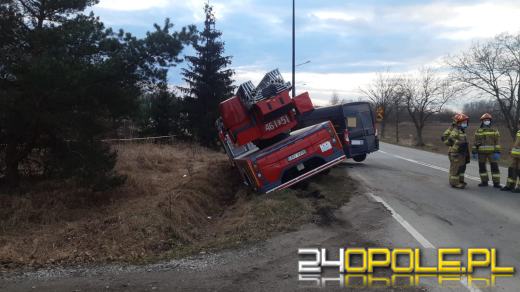 Zderzenie wozu strażackiego i busa w Nysie