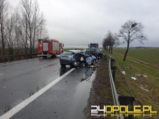 Tragedia na obwodnicy Brzegu. Nie żyje 3-letnie dziecko 