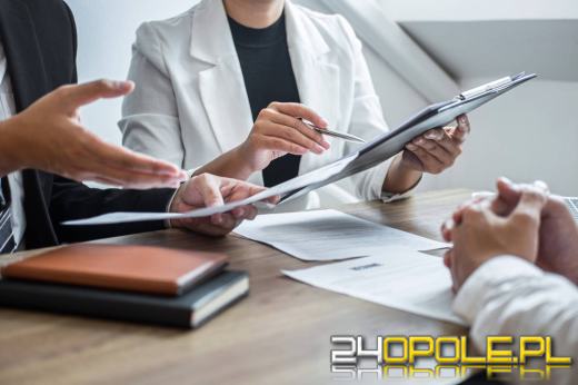 W jakich branżach warto szukać pracy w 2021 roku?