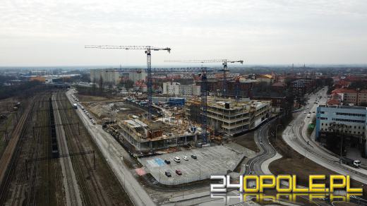 "Nowy ratusz" miasta pnie się w górę. Centrum Usług Publicznych powstanie do końca roku