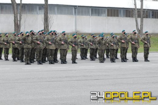 W 10 Brygadzie Logistycznej przysięgali na sztandar