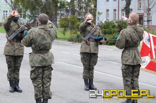 W 10 Brygadzie Logistycznej przysięgali na sztandar