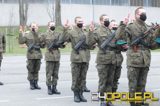 W 10 Brygadzie Logistycznej przysięgali na sztandar