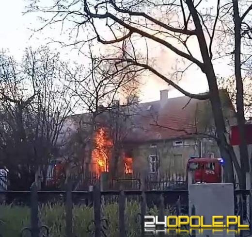 Strażacy walczyli z pożarami mieszkań w powiecie kluczborskim, brzeskim i prudnickim