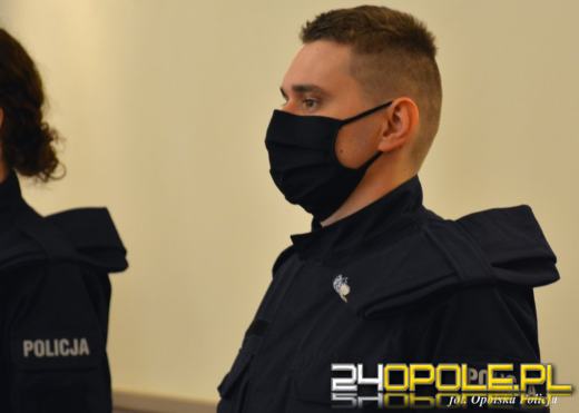 Nowi policjanci ślubowali na sztandar