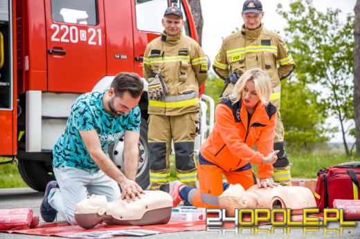 Strażacy włączyli się do akcji "Szanuj Życie - Bezpieczna DK94"