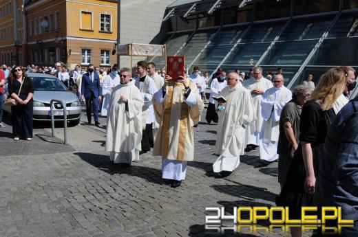 Boże Ciało. Przez miasto przeszły procesje