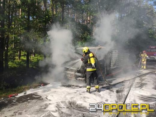 Pożar samochodu w powiecie oleskim