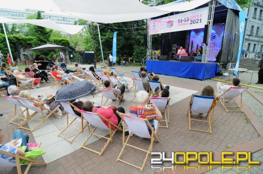 Trwa 5. Festiwal Książki. Dziś spotkamy m.in. Katarzynę Nosowską i Remigiusza Mroza