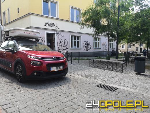 Auto z kamerą zamiast kontrolera? Testowano nowy system pobierania opłat za parkowanie