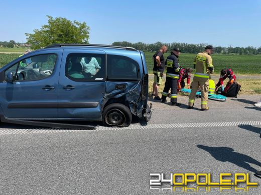 Zderzenie pojazdów na 237 km A4 - lądował LPR
