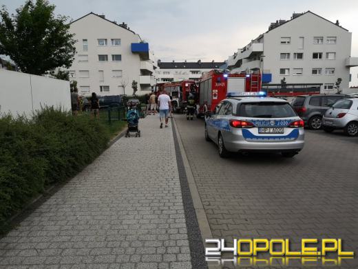 Pożar samochodu osobowego na ulicy Sieradzkiej w Opolu