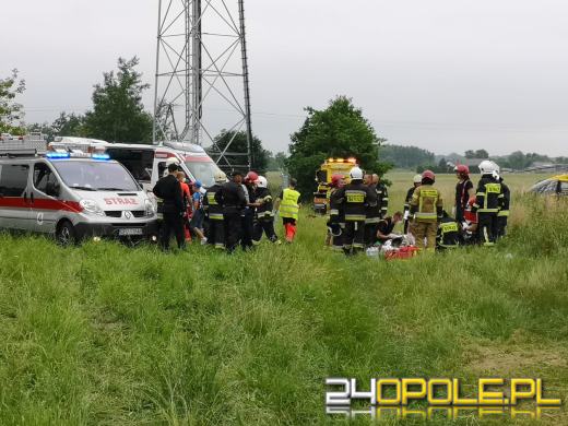 Wypadek autobusu z dziećmi w Jełowej. Rannych 6 dzieci