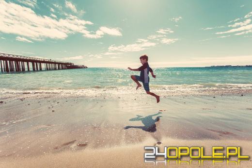 Najlepsze sposoby na praktyczną garderobę dla chłopca na lato