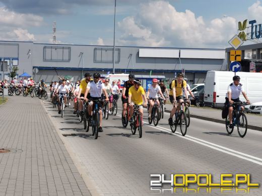 Ruszył 9. Charytatywny Rajd Rowerowy. Blisko 700 osób na starcie! 
