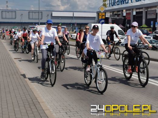 Ruszył 9. Charytatywny Rajd Rowerowy. Blisko 700 osób na starcie! 
