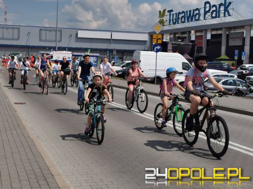 Ruszył 9. Charytatywny Rajd Rowerowy. Blisko 700 osób na starcie! 