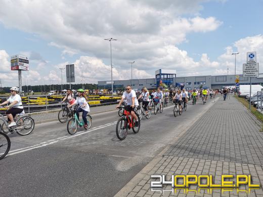 Ruszył 9. Charytatywny Rajd Rowerowy. Blisko 700 osób na starcie! 