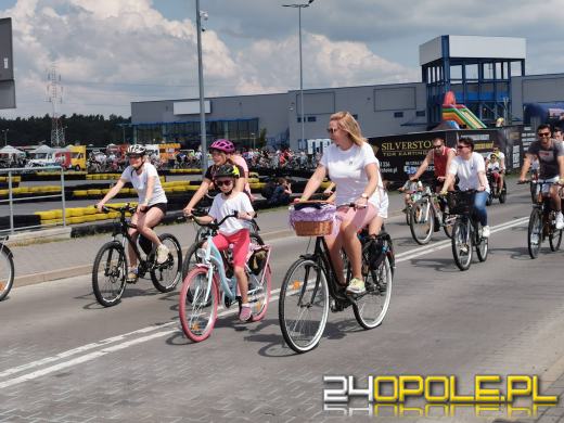 Ruszył 9. Charytatywny Rajd Rowerowy. Blisko 700 osób na starcie! 