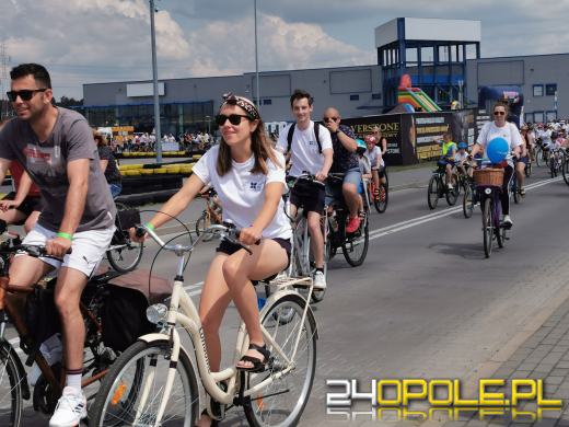 Ruszył 9. Charytatywny Rajd Rowerowy. Blisko 700 osób na starcie! 