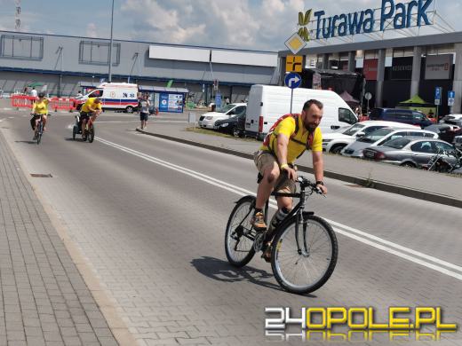 Ruszył 9. Charytatywny Rajd Rowerowy. Blisko 700 osób na starcie! 