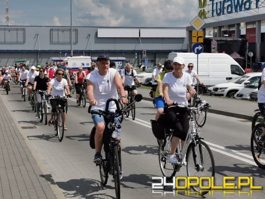 Ruszył 9. Charytatywny Rajd Rowerowy. Blisko 700 osób na starcie! 