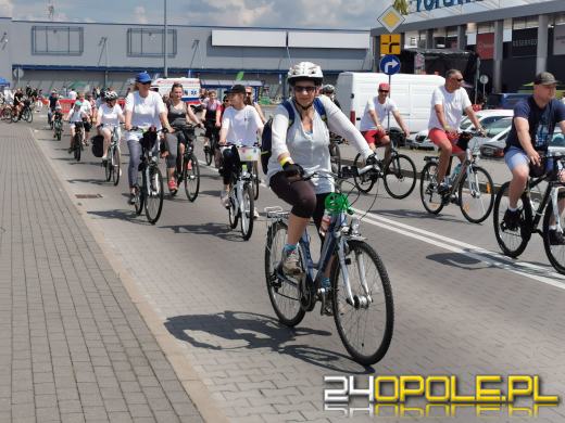 Ruszył 9. Charytatywny Rajd Rowerowy. Blisko 700 osób na starcie! 