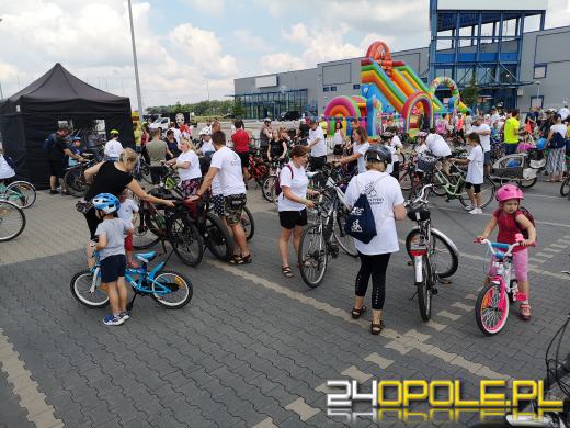 Ruszył 9. Charytatywny Rajd Rowerowy. Blisko 700 osób na starcie! 