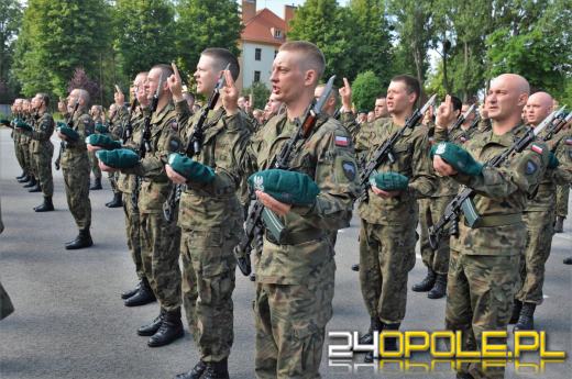 74 elewów złożyło przysięgę w 10 Brygadzie Logistycznej w Opolu