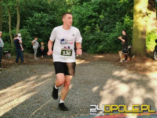 Ponad 200 osób pobiegło w Biegu po Kwiat Paproci