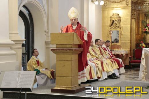 Polski episkopat o pedofilii w Kościele. Prymas prosi o przebaczenie