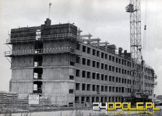 Uniwersytecki Szpital Kliniczny w Opolu świętuję 30-lecie - zobacz archiwalne zdjęcia 