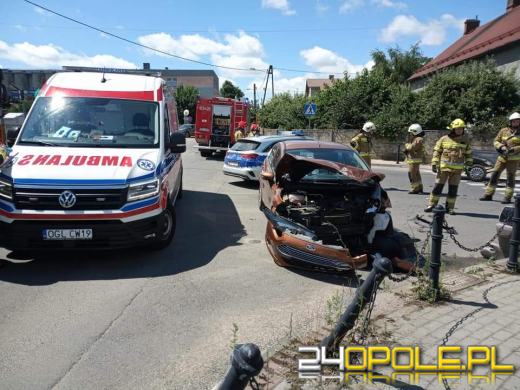 Dwa samochody osobowe zderzyły się w powiecie głubczyckim