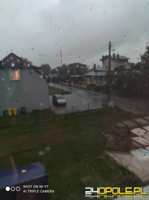 Burze na Opolszczyźnie. Strażacy co chwila wyjeżdżają do interwencji