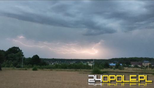 172 interwencje straży związanych z przejściem frontu burzowego