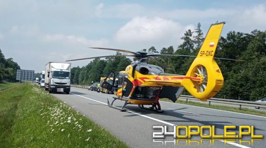 Zablokowana autostrada A4 w kierunku Katowic. Na miejscu lądował śmigłowiec LPR