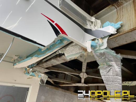 Kierujący kamperem nie zmieścił się pod wiaduktem na Krapkowickiej